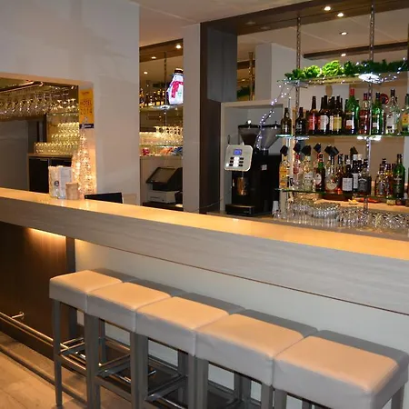 Royal Astor 3*